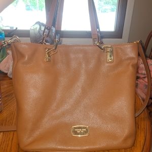 Michael kors leather purse